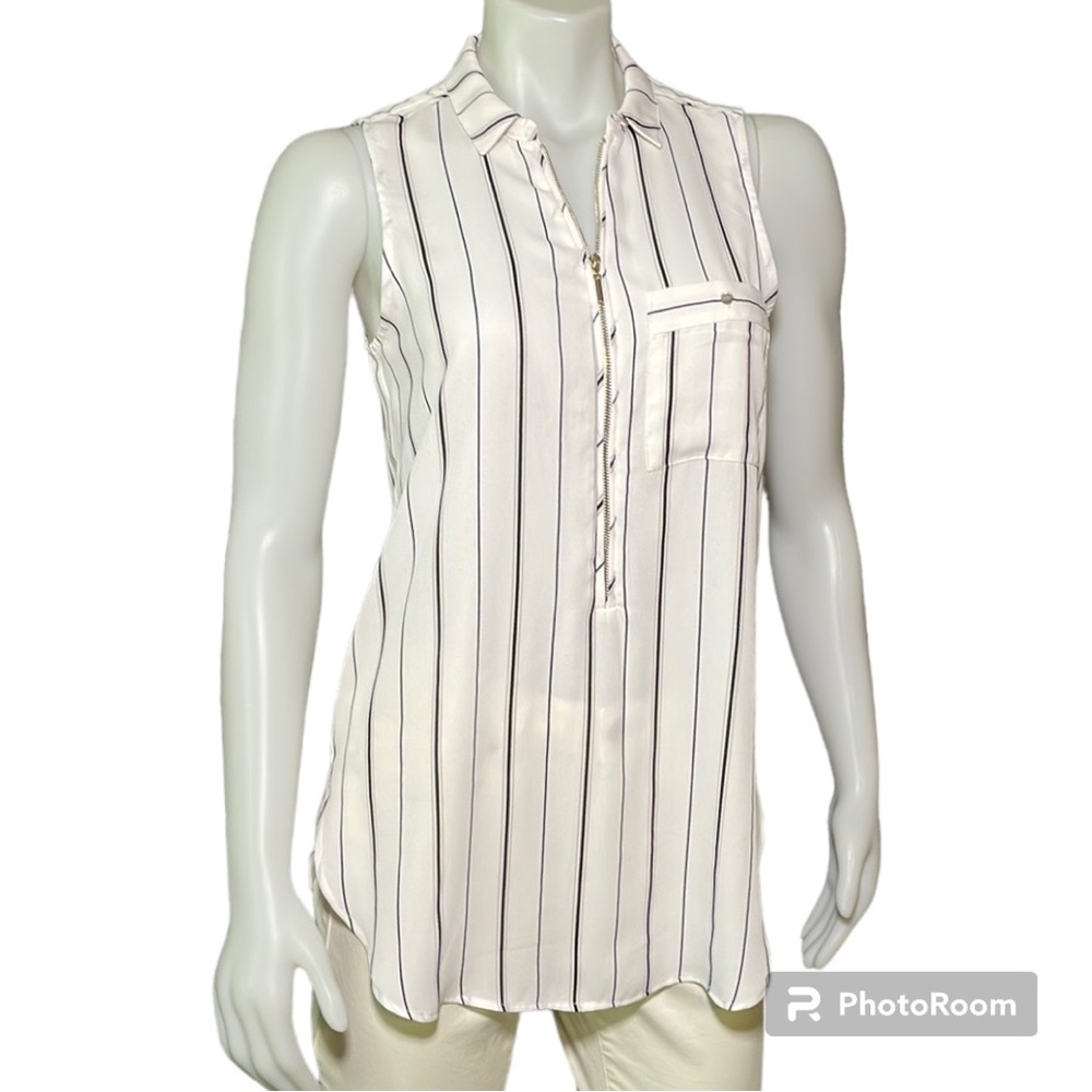 Dynamite Sleeveless Top Size M